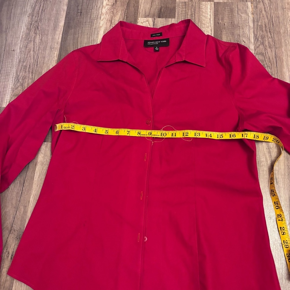 Jones New York Vibrant Red Button-Down Shirt - Picture 3 of 4